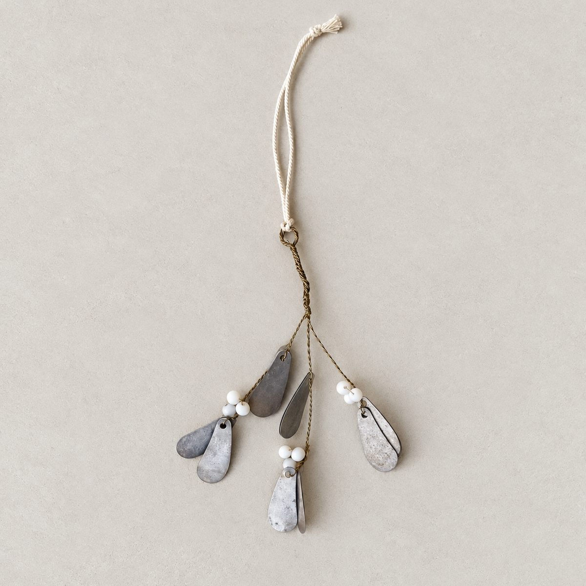 5.9-Inch Antique Metallic Mistletoe Christmas Hanging Ornament - image 1